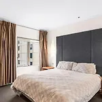 Quay West 807 Self Catering